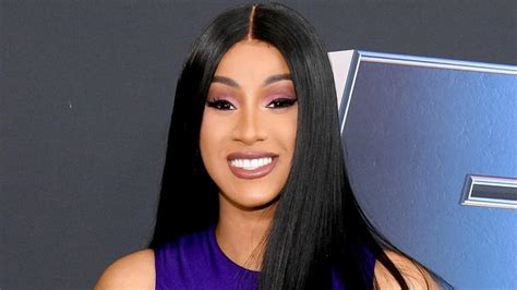 cardi b height in feet|Cardi B Bio, Age, Family, Boyfriend, Vitals, Net Worth, Facts